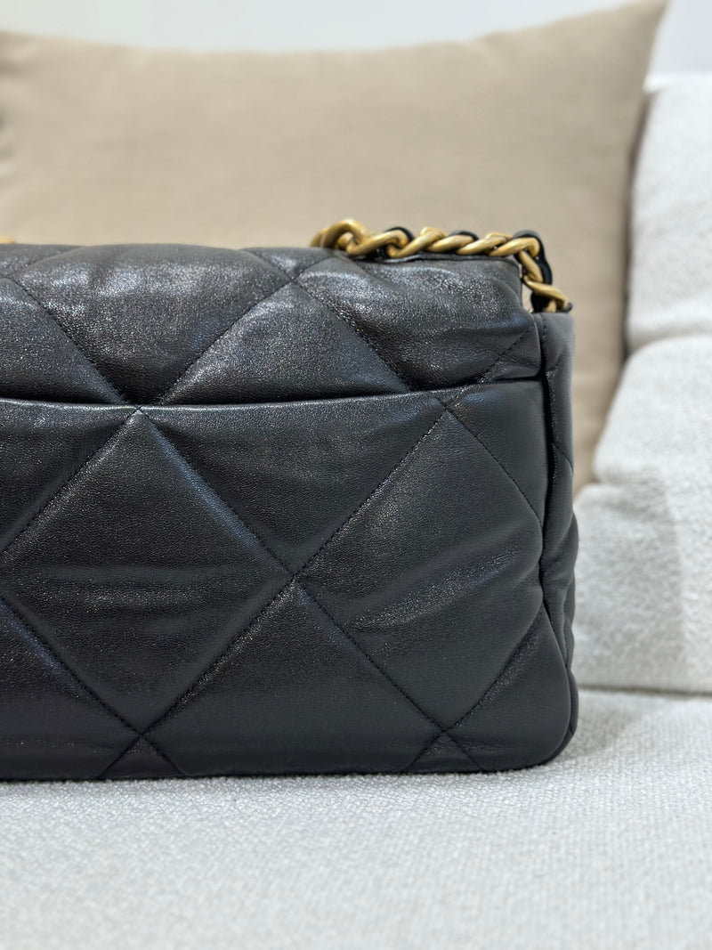 Chanel 19 Medium Flap Bag in Black Lambskin Mixed Metal Hardware